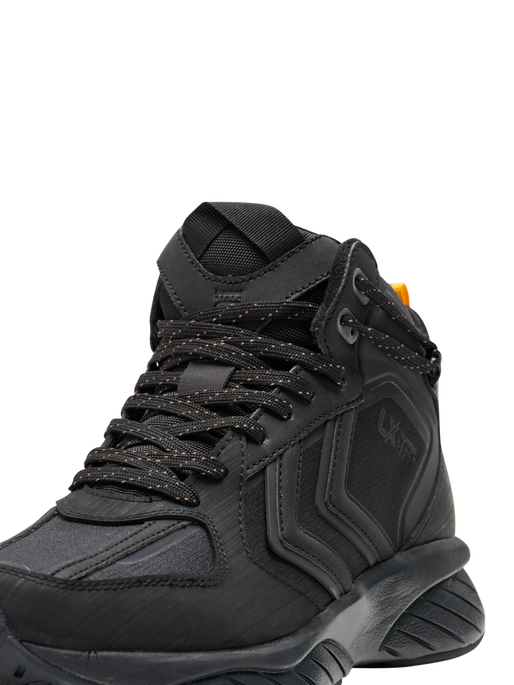 REACH LX 12000, BLACK/BLACK REACH LX 12000, BLACK/BLACK, packshot