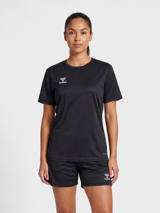 hmlESSENTIAL JERSEY S/S WOMAN, BLACK, model