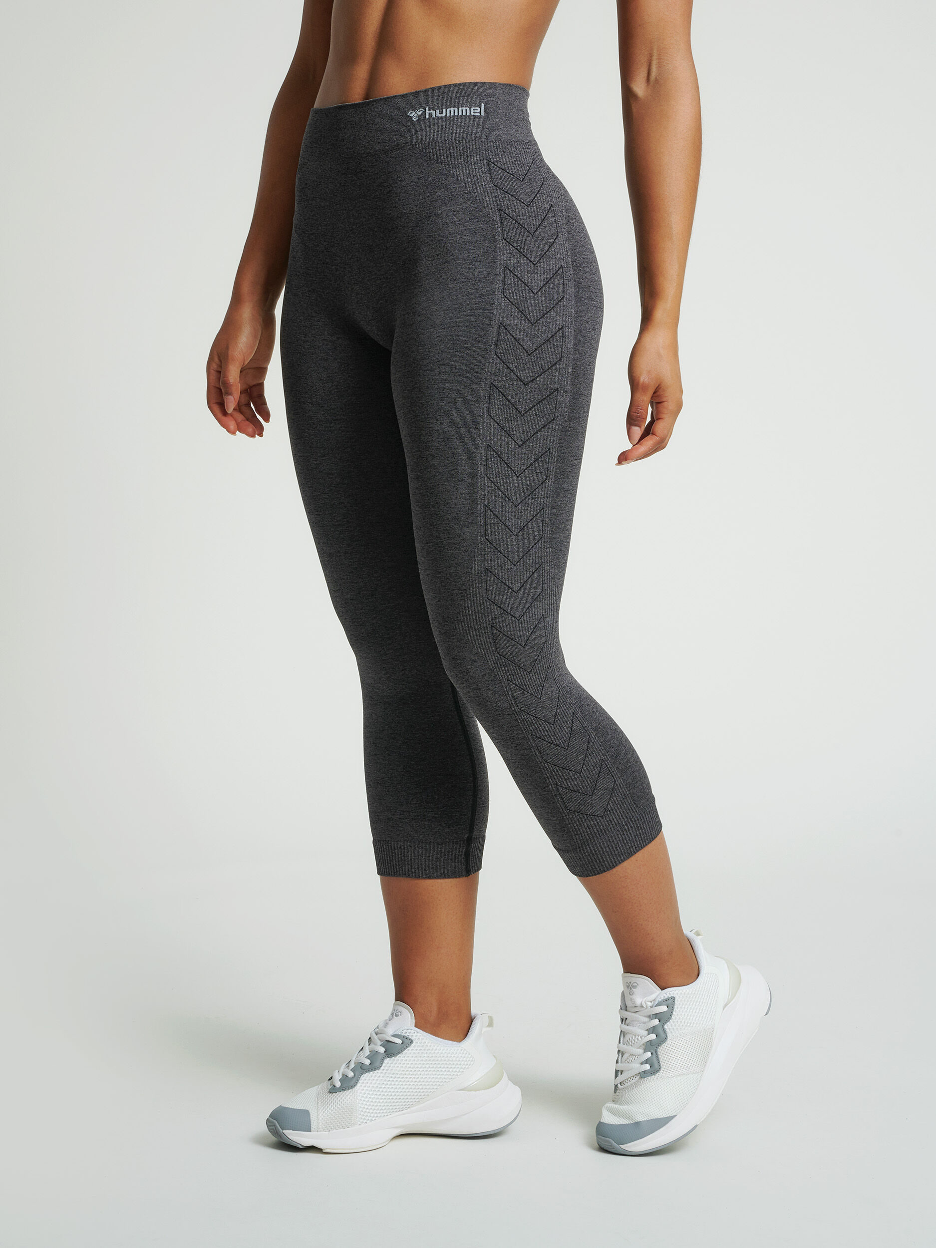 hummel CI SEAMLESS 3 4 TIGHTS BLACK MELANGE hummel