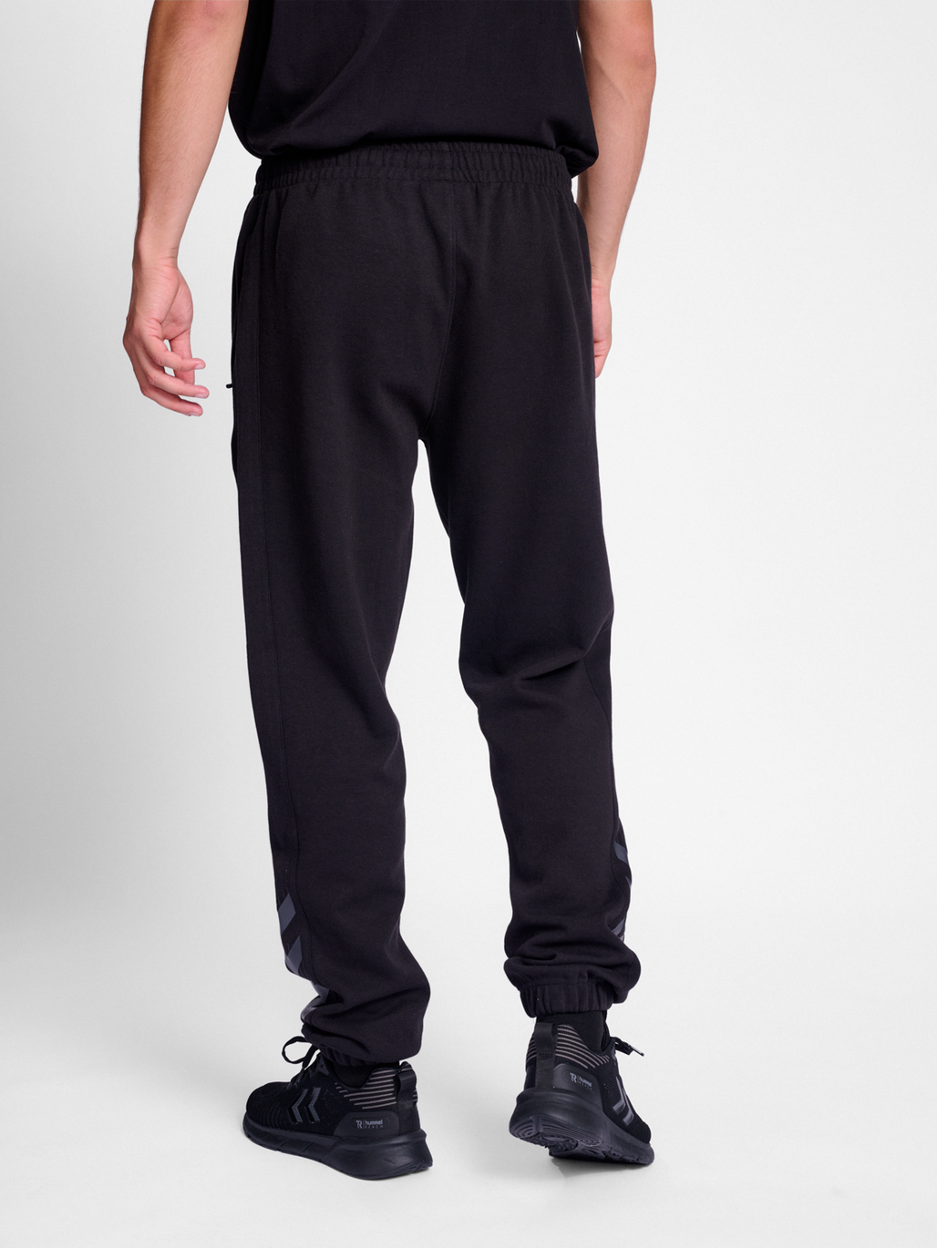 hummel TRAVEL SWEAT PANTS BLACK hummel