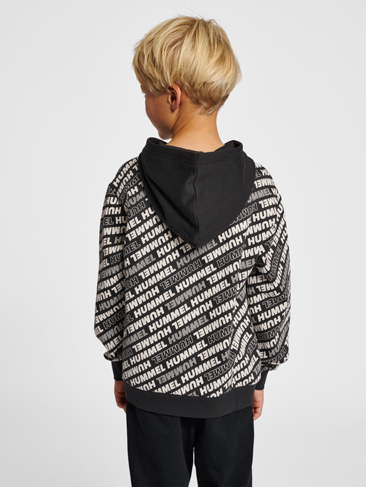 hmlCAMERON HOODIE, BLACK, model