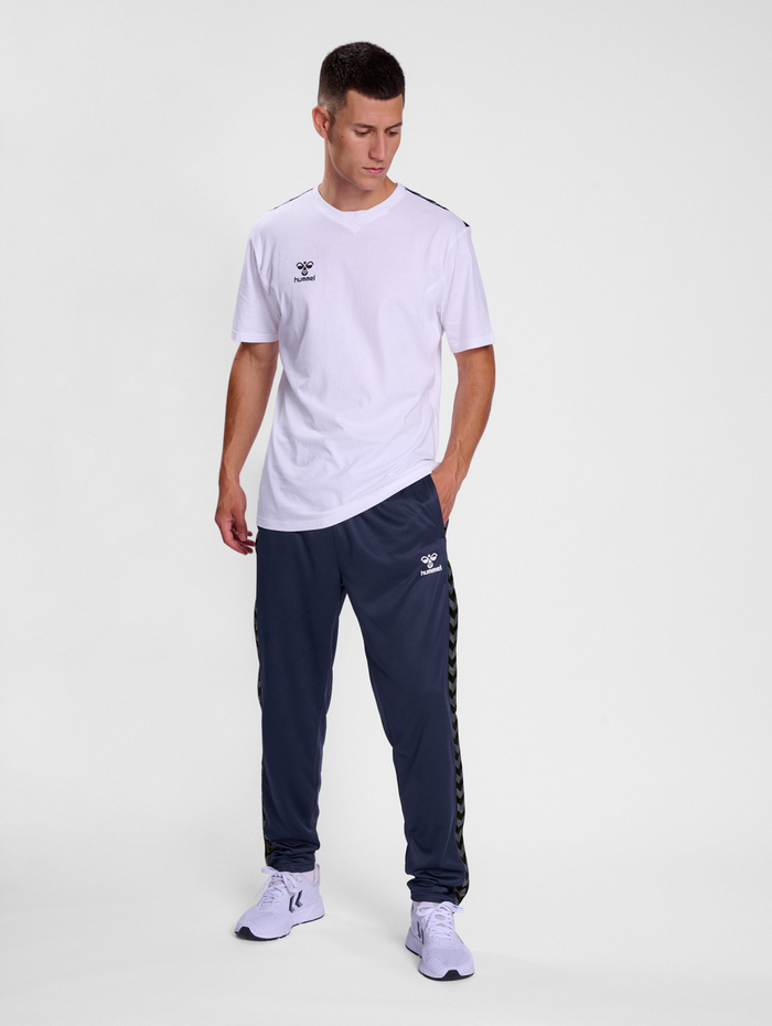 hummel Pants men hummel hummel Discover our wide range of products