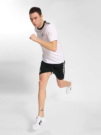 hmlSTALTIC POLY SHORTS