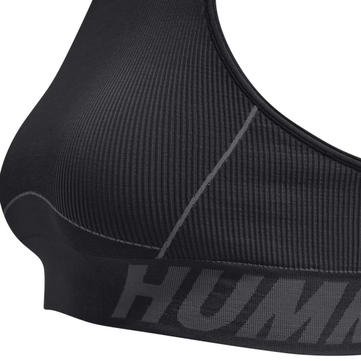 hmlTE CHRISTEL SEAMLESS SPORTS TOP, BLACK, packshot