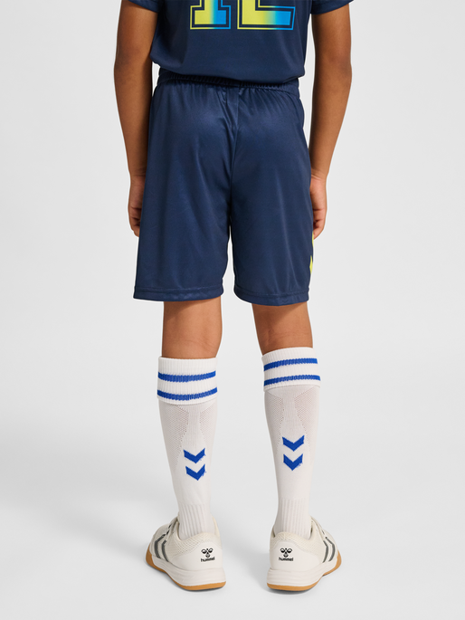 hmlSHIMMER SHORTS, DRESS BLUES/LIMEADE, model