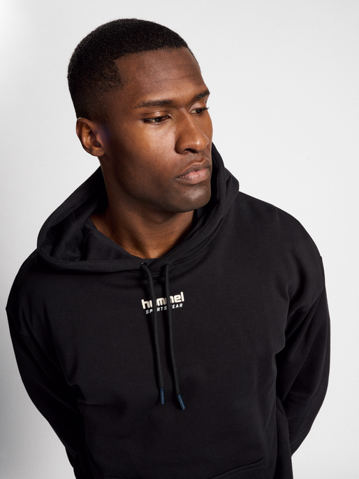 hmlACTIVE WINTER CREW SWEAT, BLACK, model