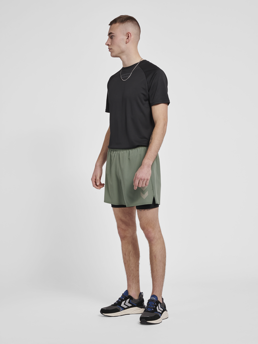 hummel MT FORCE 2 IN 1 SHORTS - LAUREL WREATH