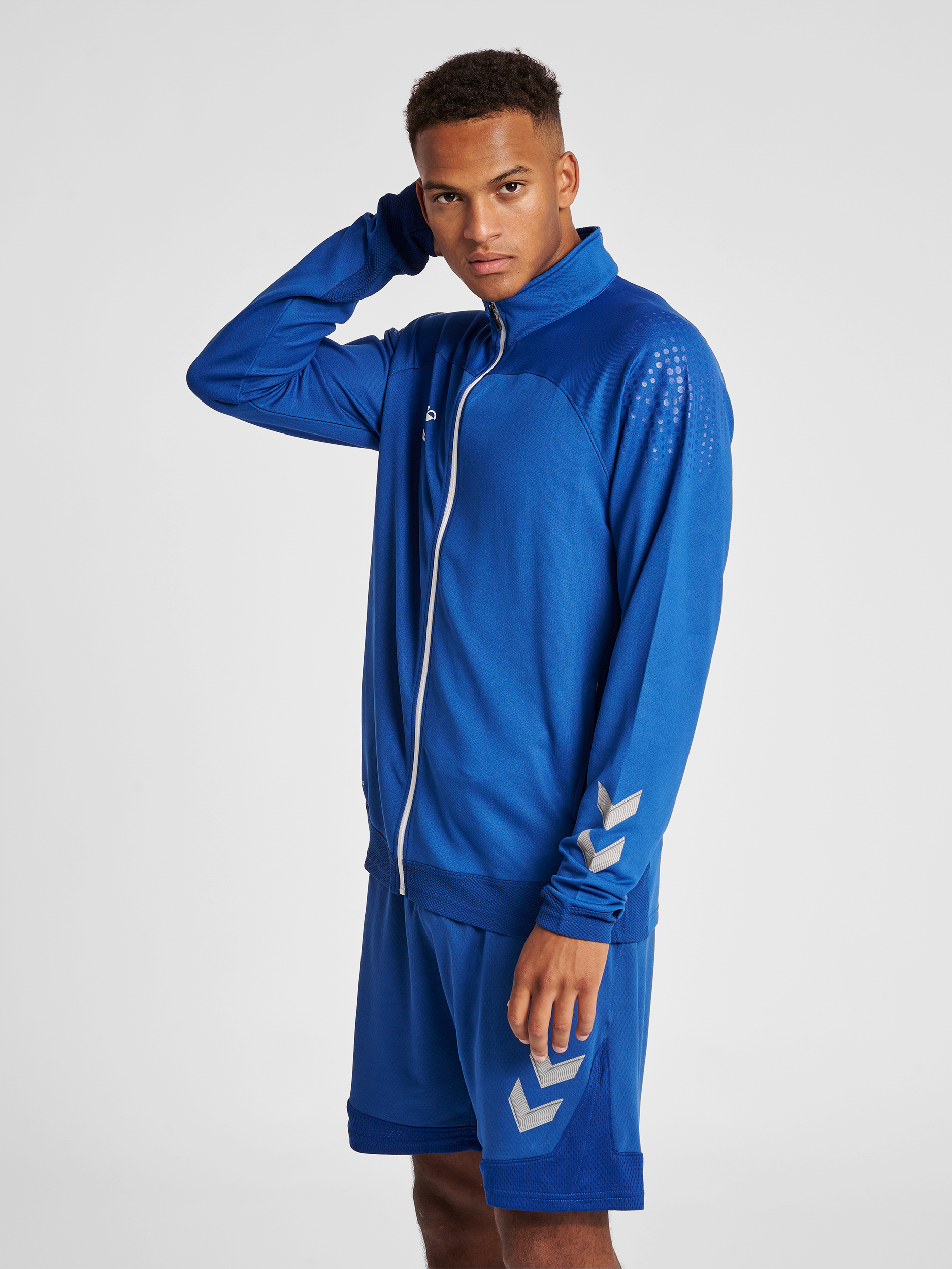 hummel long zip jacket