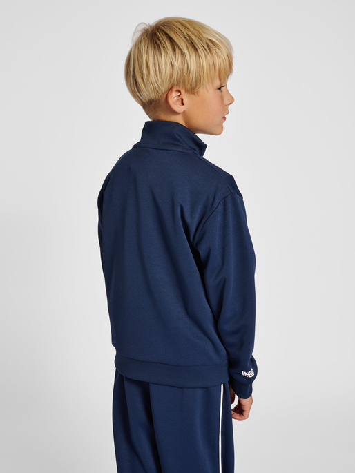 hmlLUBAGO TRACKSUIT, DUSK BLUE, model