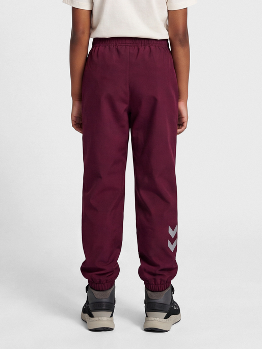 hmlJUPITOR TEX SOFTSHELL PANTS, WINDSOR WINE, model