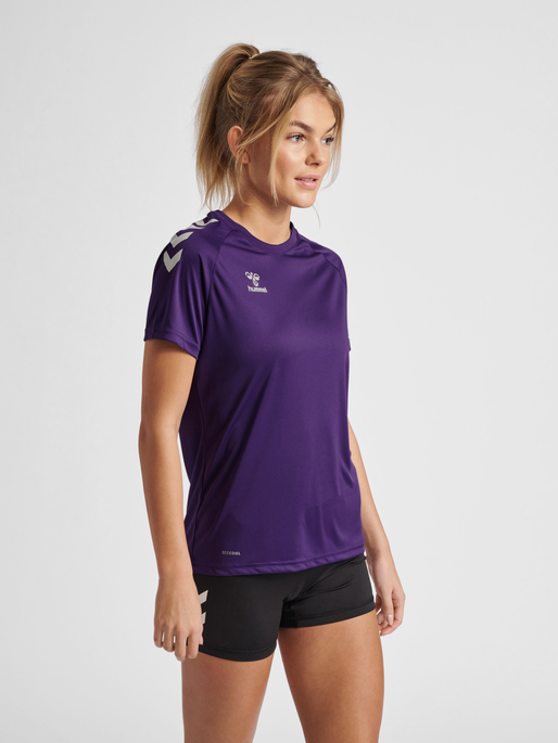 hmlCORE XK CORE POLY TEE  S/S WOMAN, ACAI, model