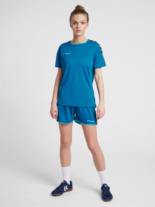 hmlAUTHENTIC POLY JERSEY WOMAN S/S, CELESTIAL, model