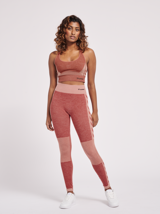 hmlCLEA SEAMLESS MID WAIST TIGHTS, WITHERED ROSE, model