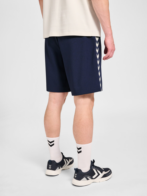 hmlROOT SHORTS, MARINE, model