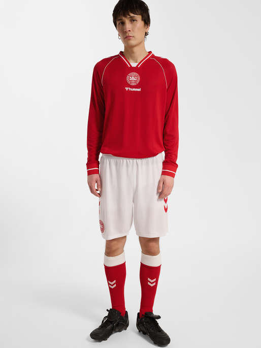 DBU 26 HOME SHORTS PRO, WHITE, model