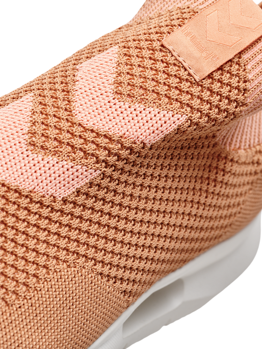 TATUM SEAMLESS, CORK, packshot