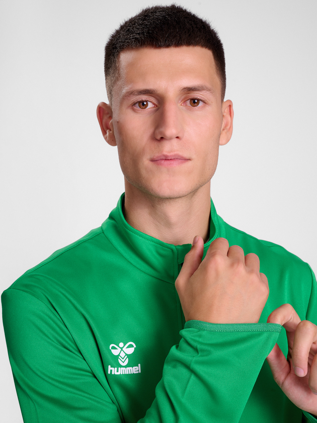 Hummel track jacket hot sale