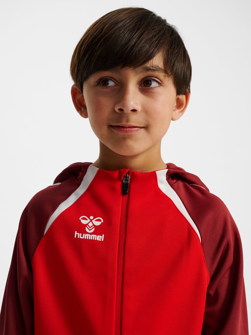 hmlLEAD 2.0 ZIP HOODIE KIDS, TRUE RED/MAROON, model