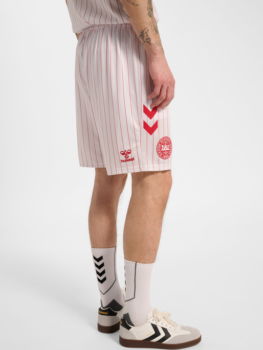 DBU 26 AWAY SHORTS PRO, WHITE, model