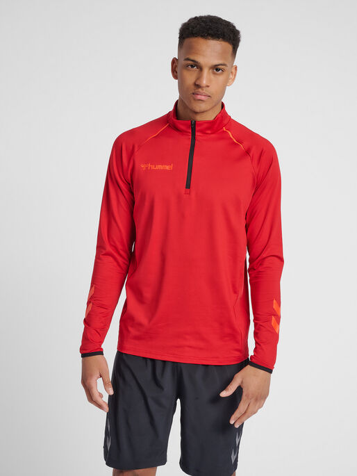 hmlAUTHENTIC PRO HALF ZIP SWEAT, CHILI PEPPER, model