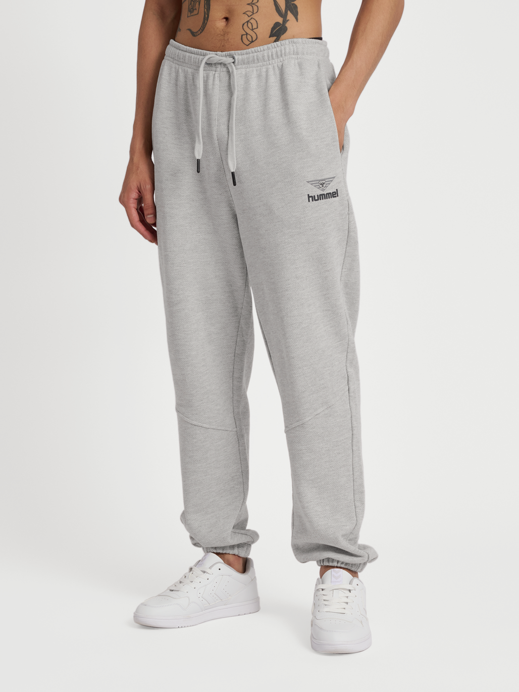 Hummel sweatpants deals
