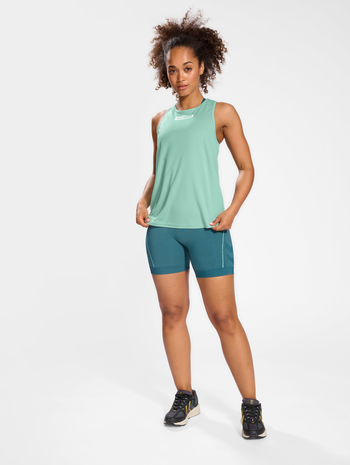 hmlTE TOLA TANKTOP, PASTEL TURQUOISE, model