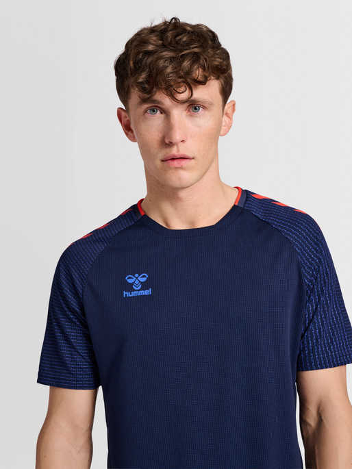 hmlPRO GRID TRAINING JERSEY S/S, 7130, model