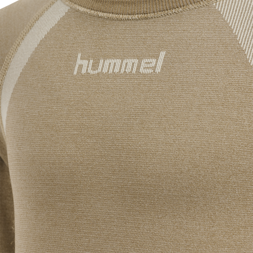 hmlSPIN SEAMLESS T-SHIRT L/S, SIMPLY TAUPE, packshot