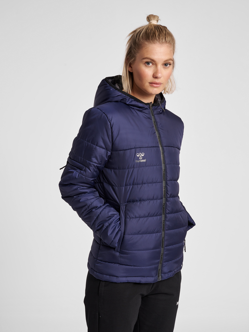 hmlNORTH QUILTED HOOD JACKET WOMAN, MARINE, model