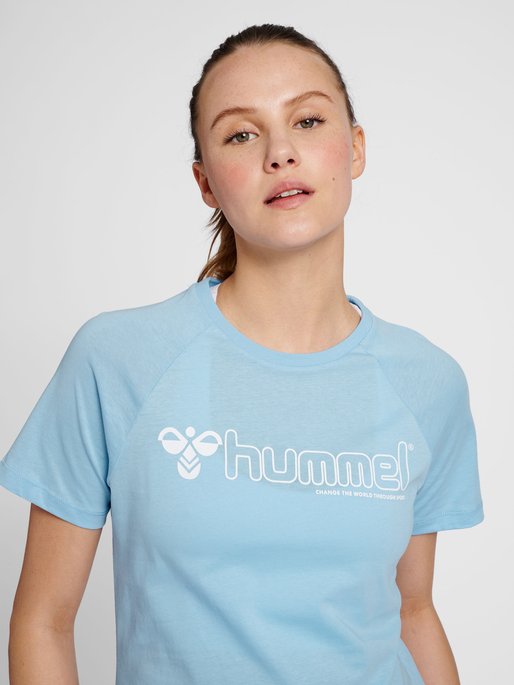hmlNONI 2.0 T-SHIRT, 7165, model