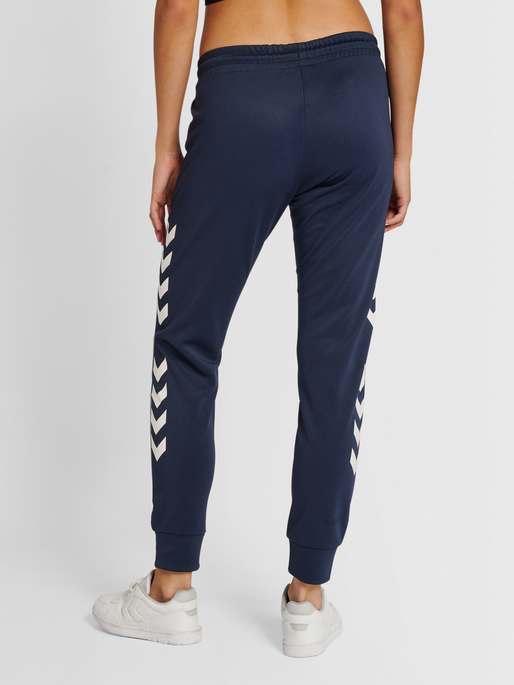 hmlLEGACY POLY WOMAN REGULAR PANTS, BLUE NIGHTS, model