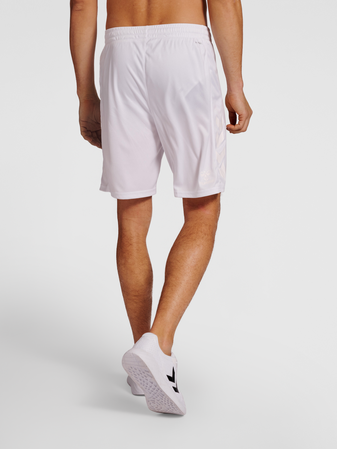 hummel CORE XK POLY SHORTS - WHITE 