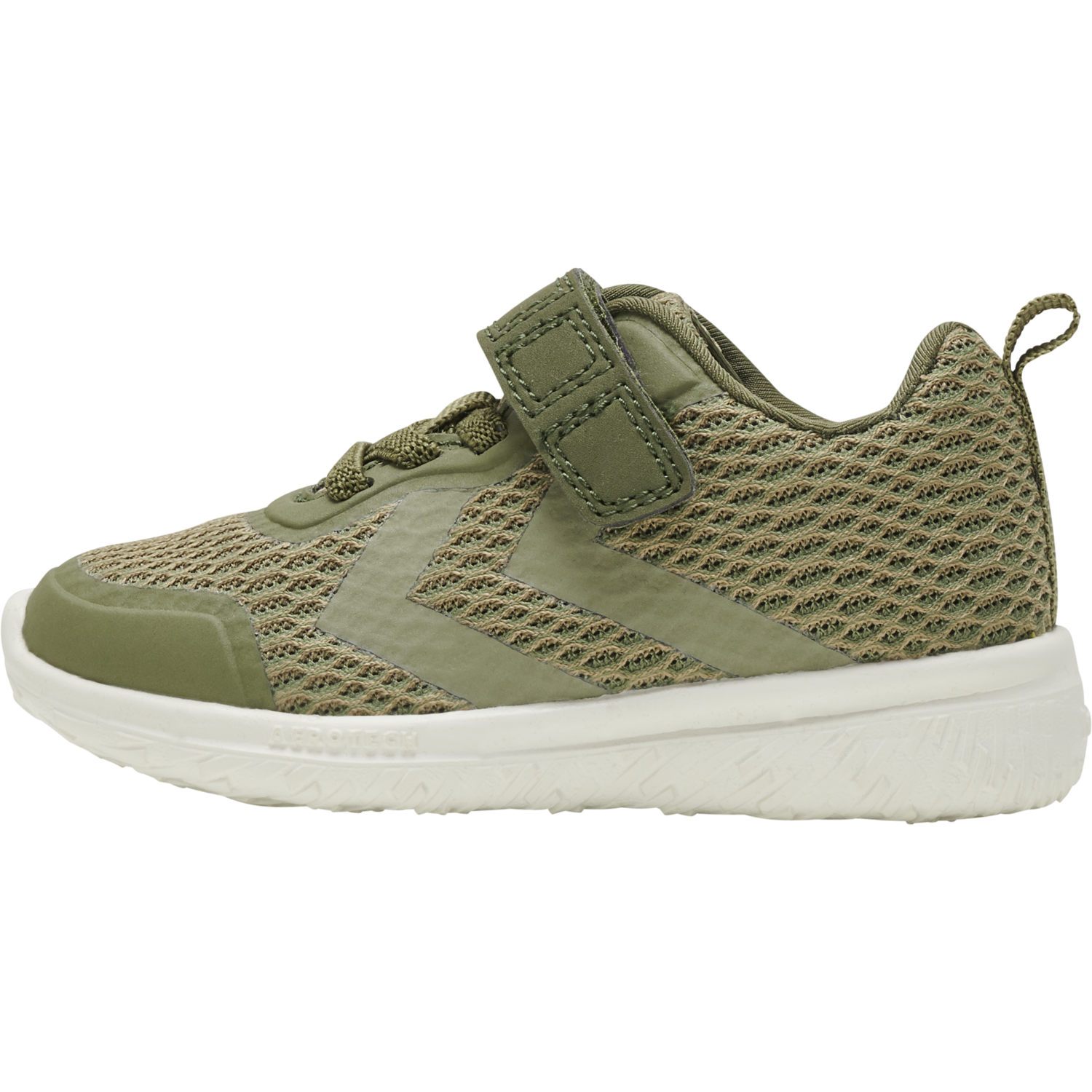 green infant trainers