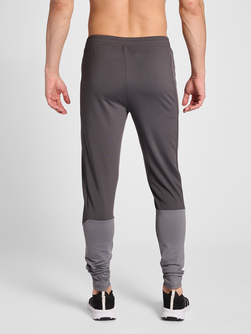 hmlPRO GRID TRAINING PANTS, FORGED IRON, model