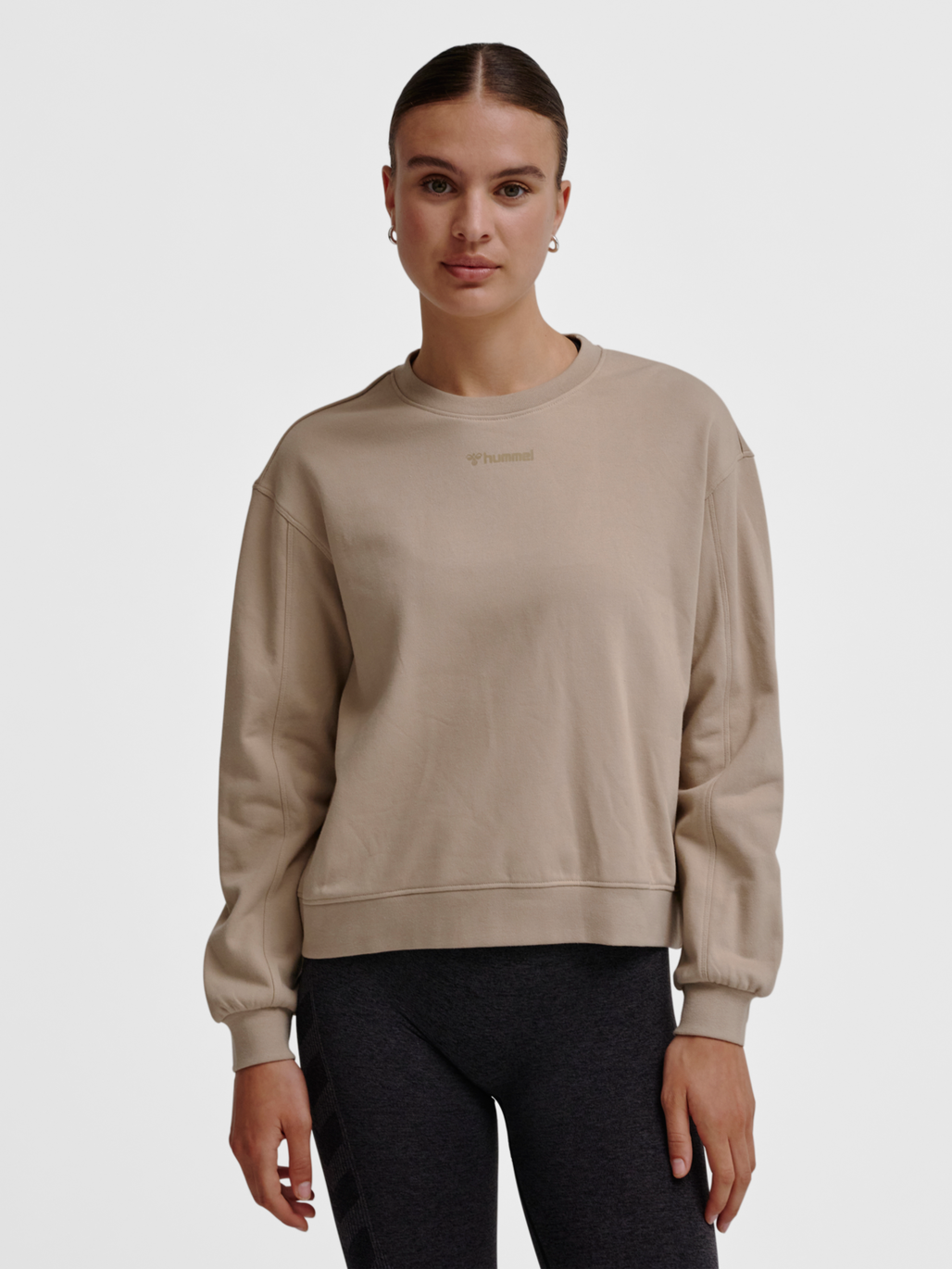 Hummel sweater discount