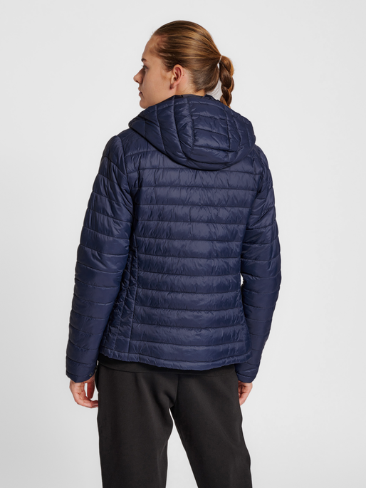 hmlRED QUILTED HOOD JACKET WOMAN, MARINE, model