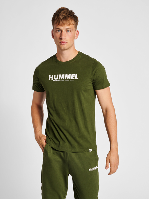 Prevail Kommunikationsnetværk frustrerende hummel LEGACY T-SHIRT - RIFLE GREEN | hummel.net