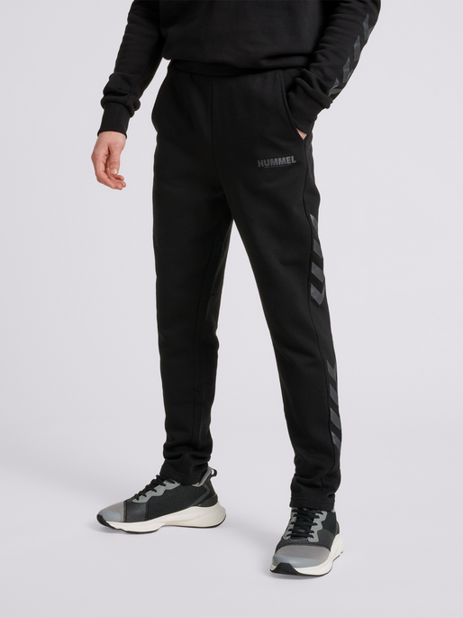 hummel LEGACY TAPERED PANTS - BLACK