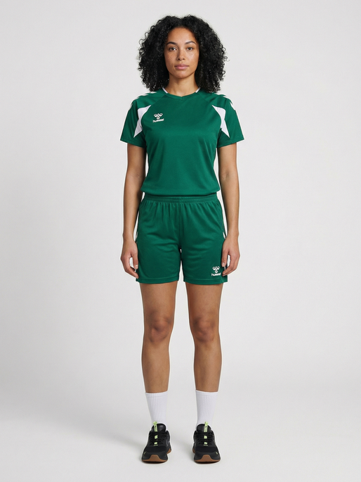 hmlCORE 2.0 SHORTS WOMAN, EVERGREEN/WHITE, model