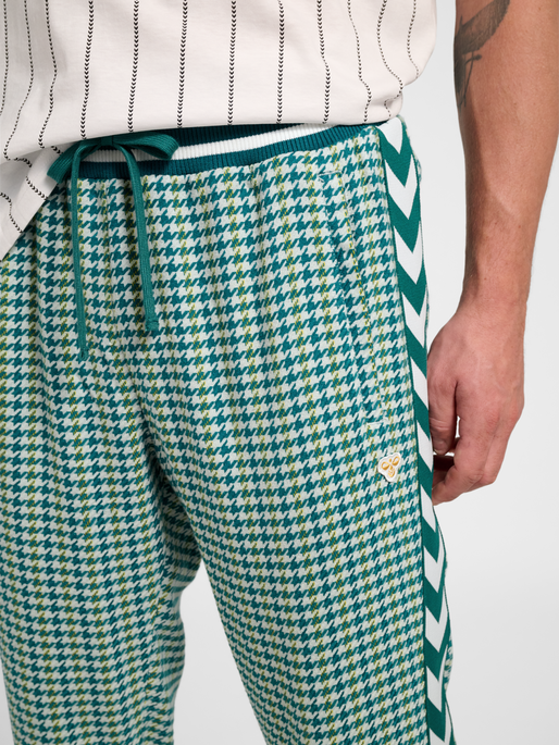 Pepita Woven Logotape Trackpants, YELLOW/LIGHT BLUE/TEAL, model