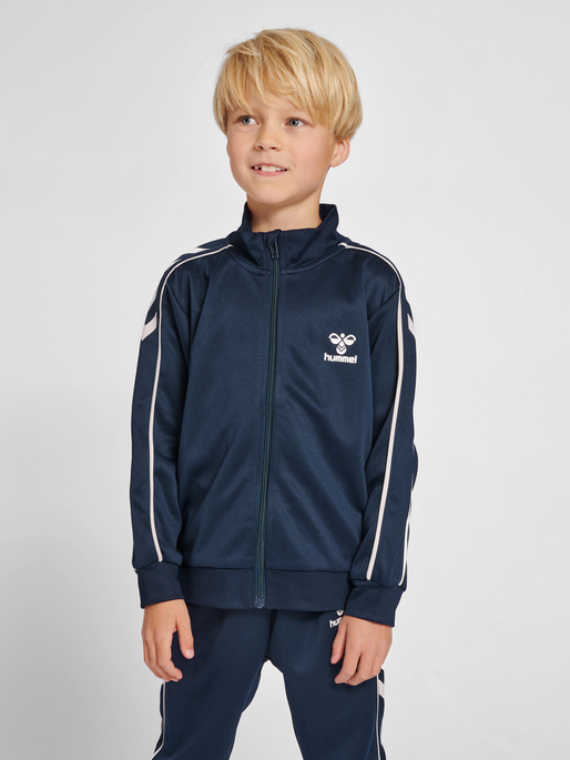 Hummel tracksuit price discount