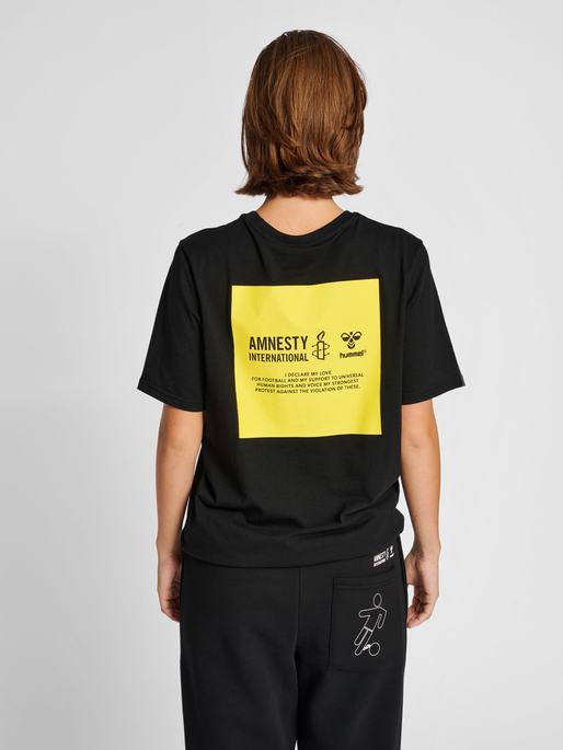 T shirt amnesty international clearance