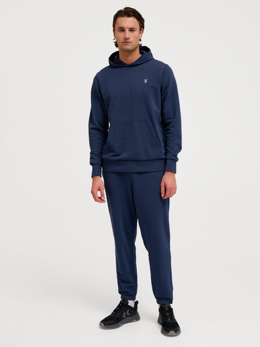 hmlPULSE SWEAT HOODIE, DRESS BLUES, model