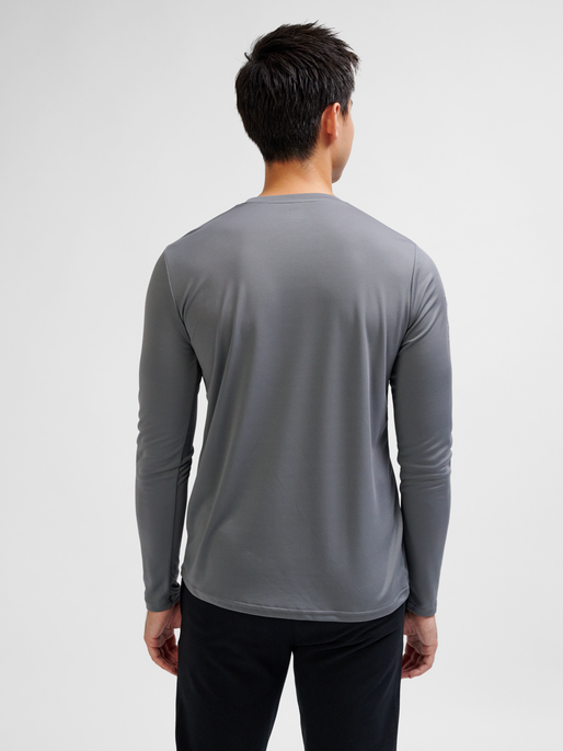 hmlTE TOPAZ T-SHIRT L/S, QUIET SHADE, model