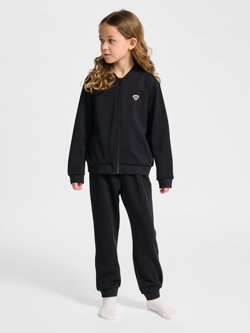 hmlJR WOOL ZIP JACKET BEE, BLACK, model