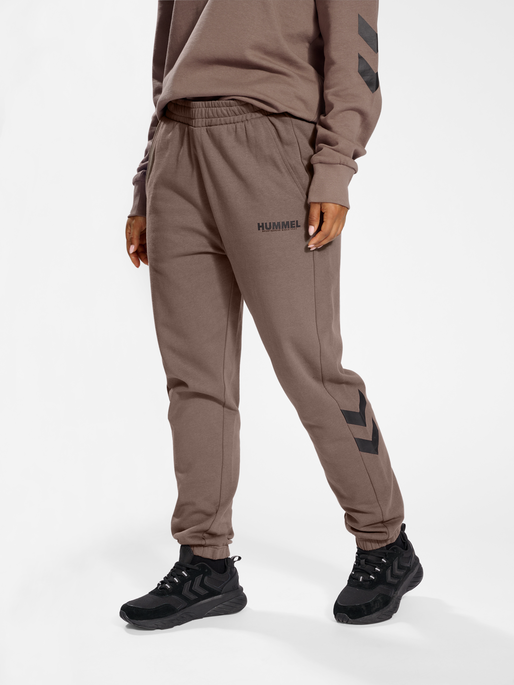 hmlLEGACY REGULAR PANTS, IRON, model