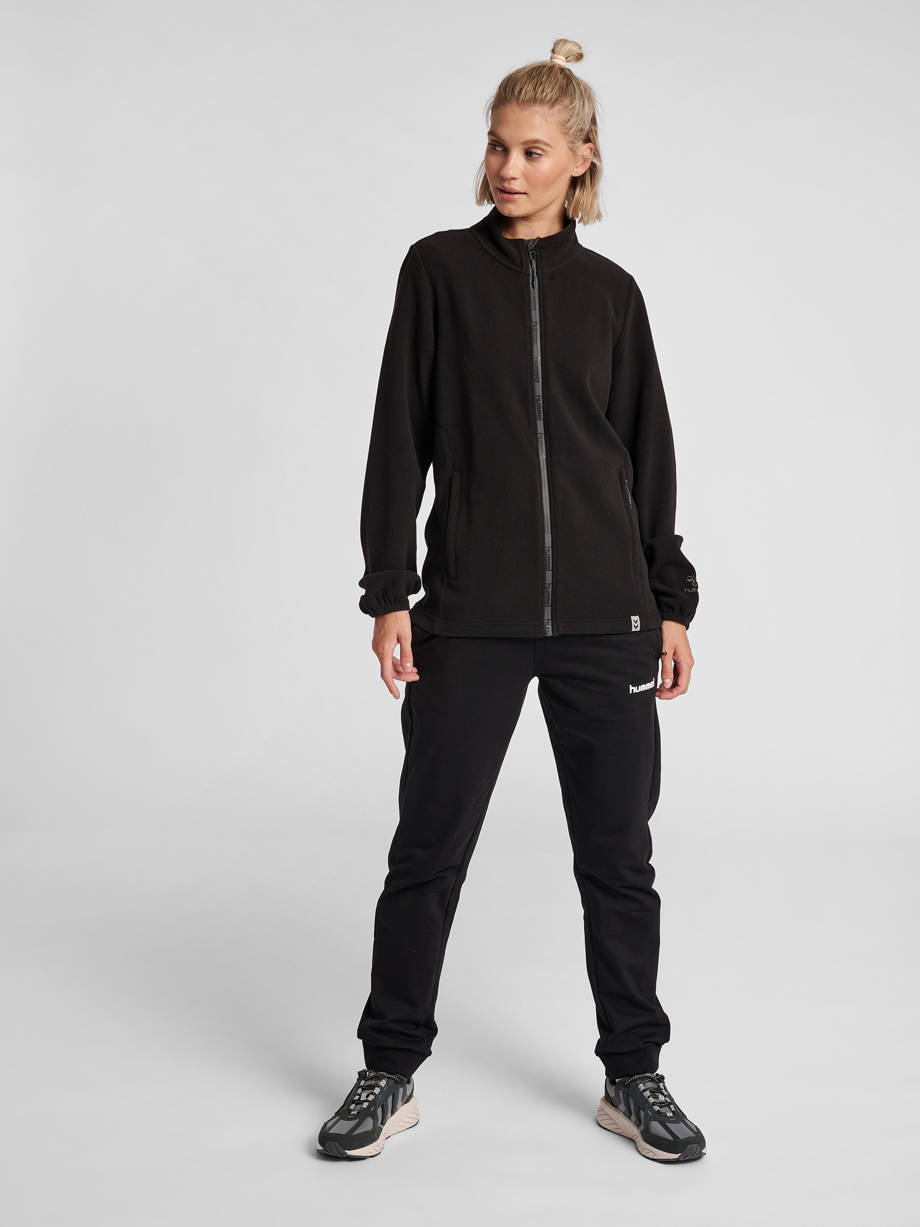 hummel long zip jacket