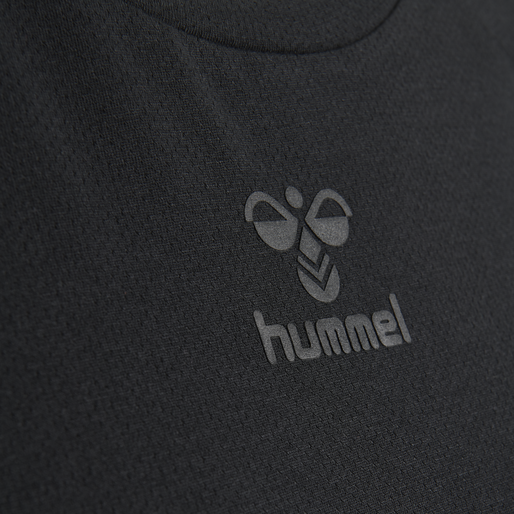 hummel VANJA T-SHIRT S/S - BLACK | hummel.net