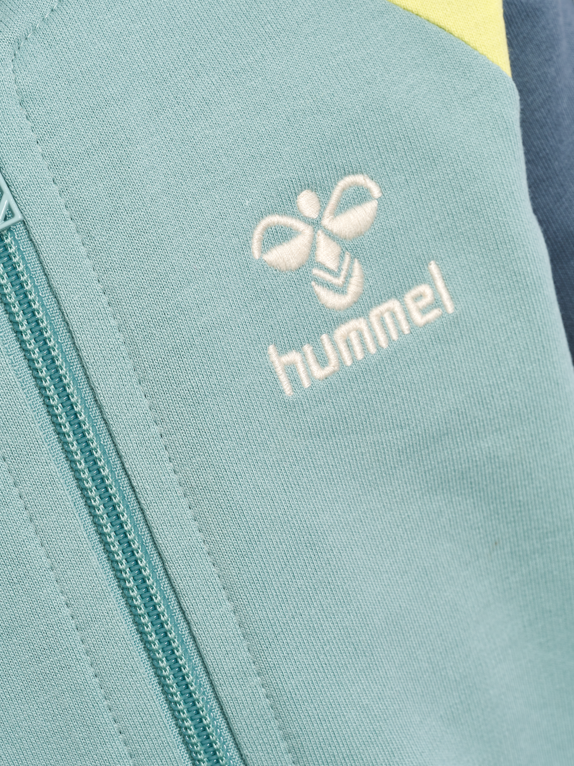 hmlLEAGUE ZIP JACKET, BLUE SURF, packshot