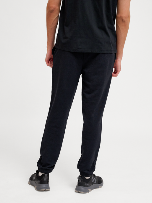 hummel PULSE SWEAT PANTS - BLACK | hummel.net hummel PULSE SWEAT PANTS - BLACK | hummel.net